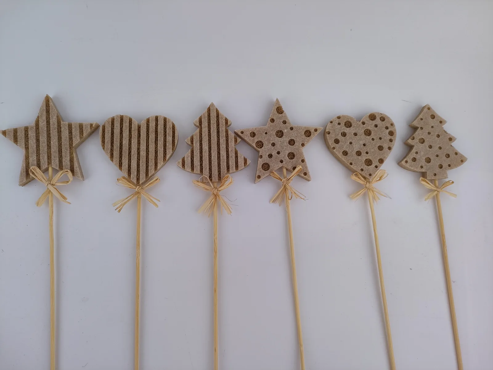 Festive Wood Display Picks — view 1