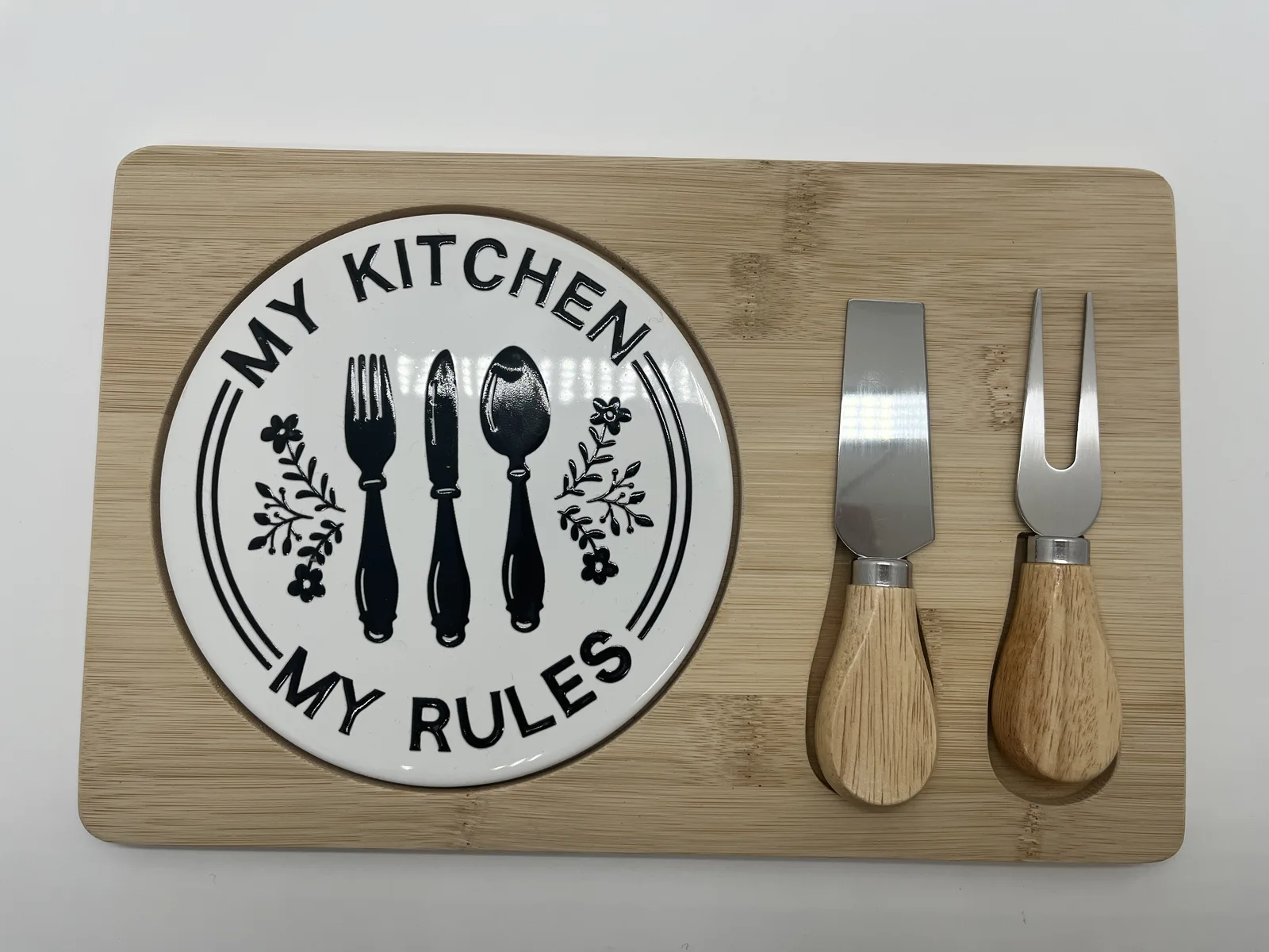 Cheese Board & Tool Set — 24HM-W1016